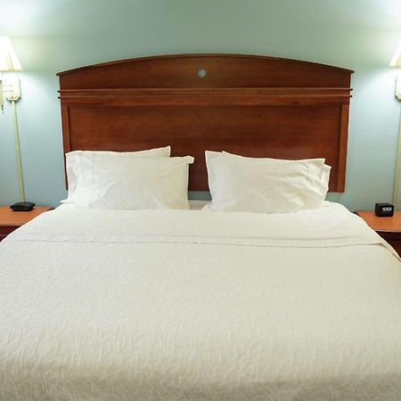 Hampton Inn Lebanon Exteriör bild