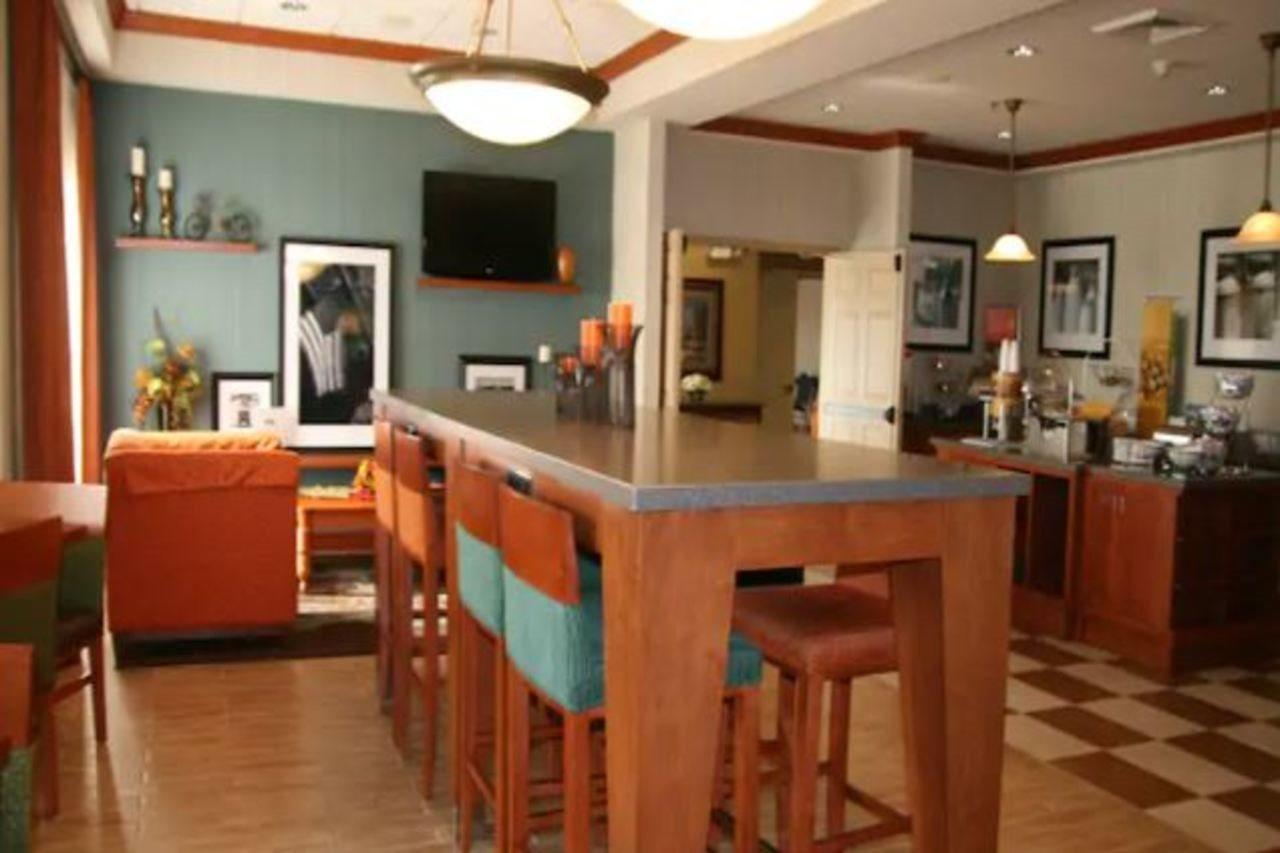 Hampton Inn Lebanon Exteriör bild