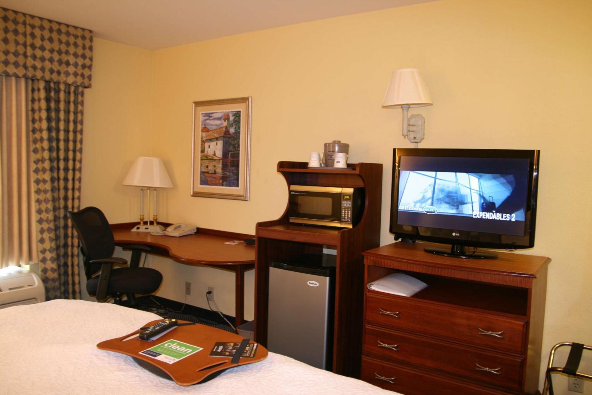 Hampton Inn Lebanon Exteriör bild