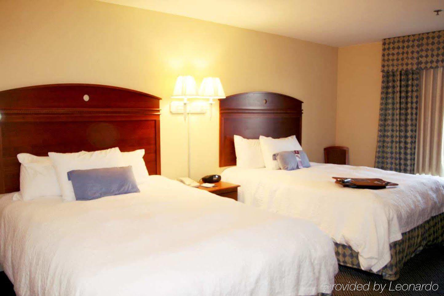 Hampton Inn Lebanon Exteriör bild